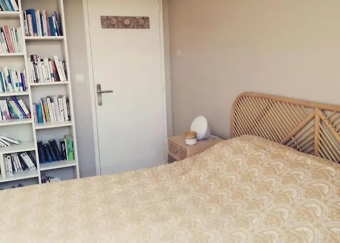 Maison Dans Quartier Residentiel A Cote De Caen * Cagny (Calvados)